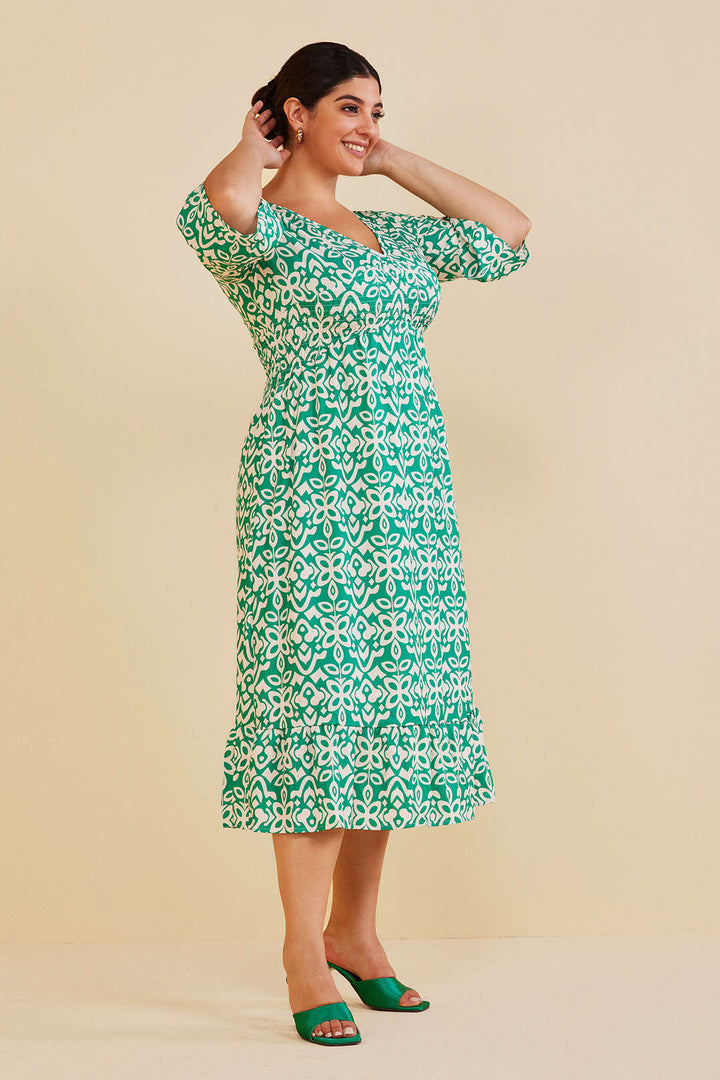 Plus Size Pattern V-neck Midi Dress