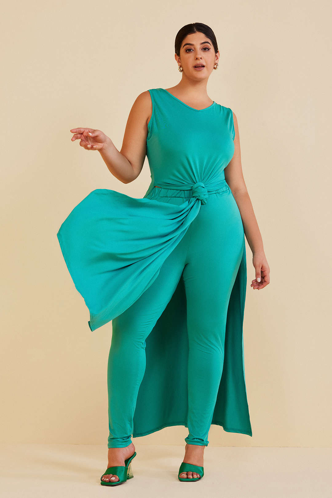 Plus Size Tank Slit Skirt Set With Leggings